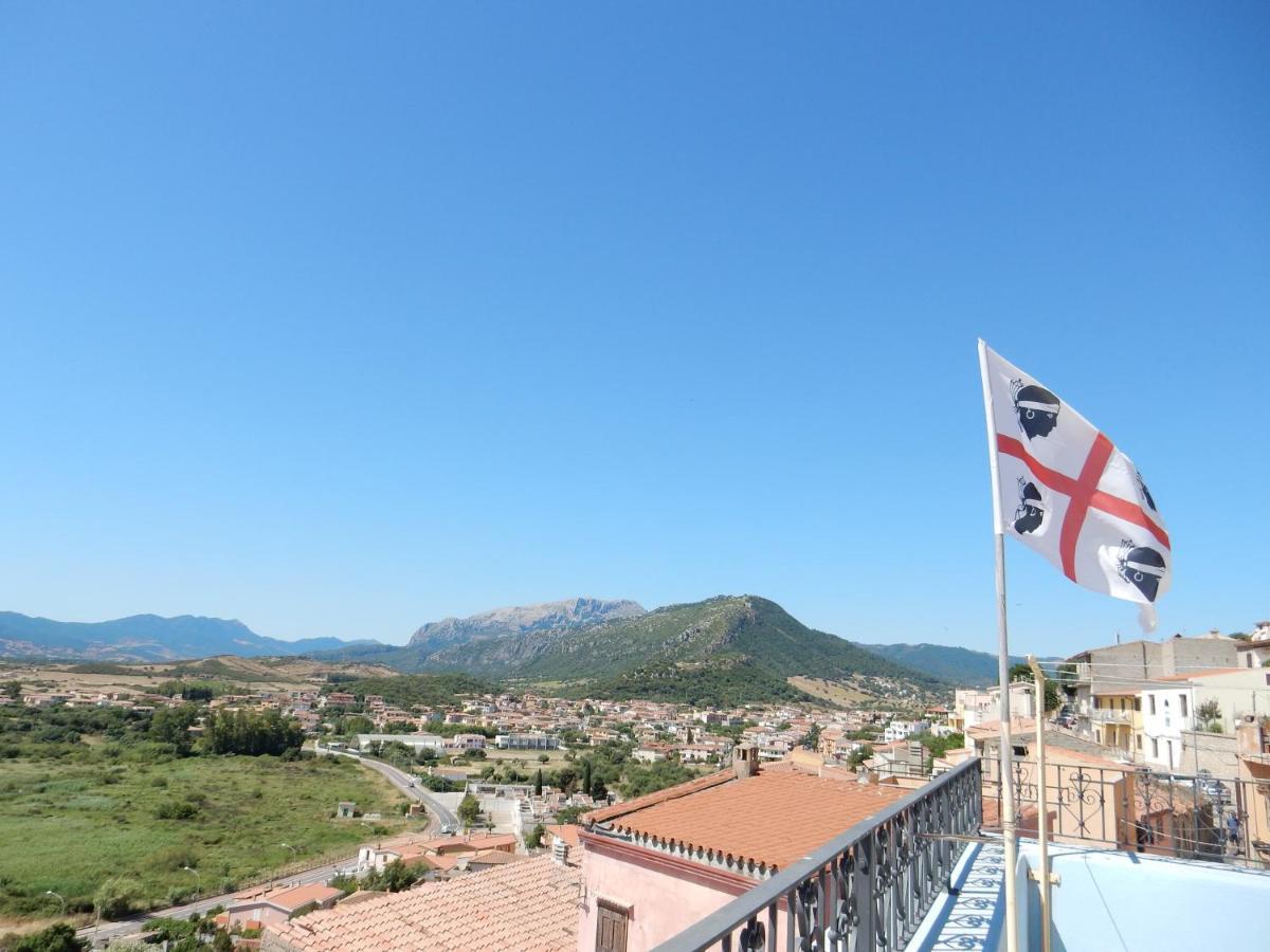 B&B Eleonora D'Arborea, Centro Storico Posada Kültér fotó