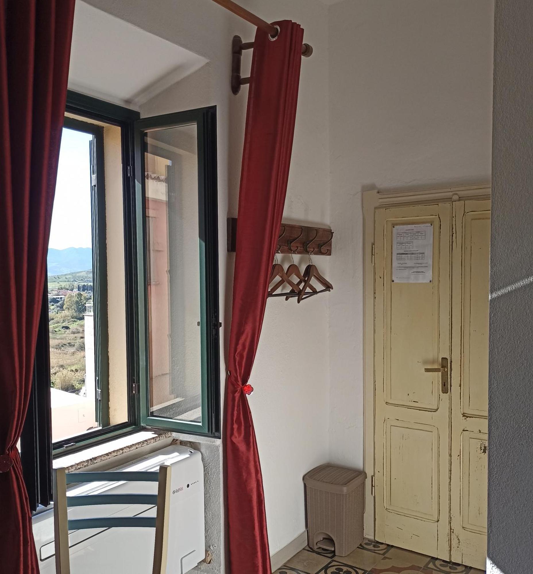 B&B Eleonora D'Arborea, Centro Storico Posada Kültér fotó